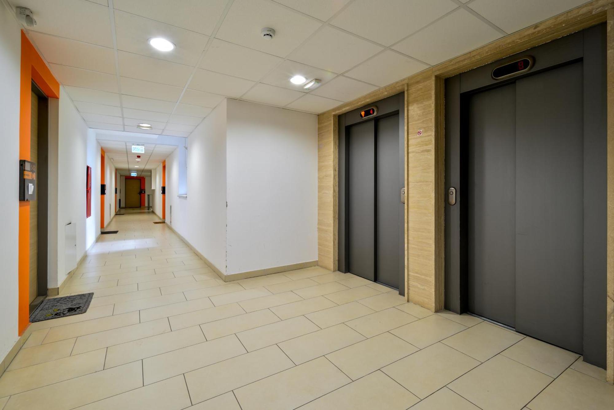 Sun Resort Residential Suite-Free Parking Garage Same Building Budapest Esterno foto
